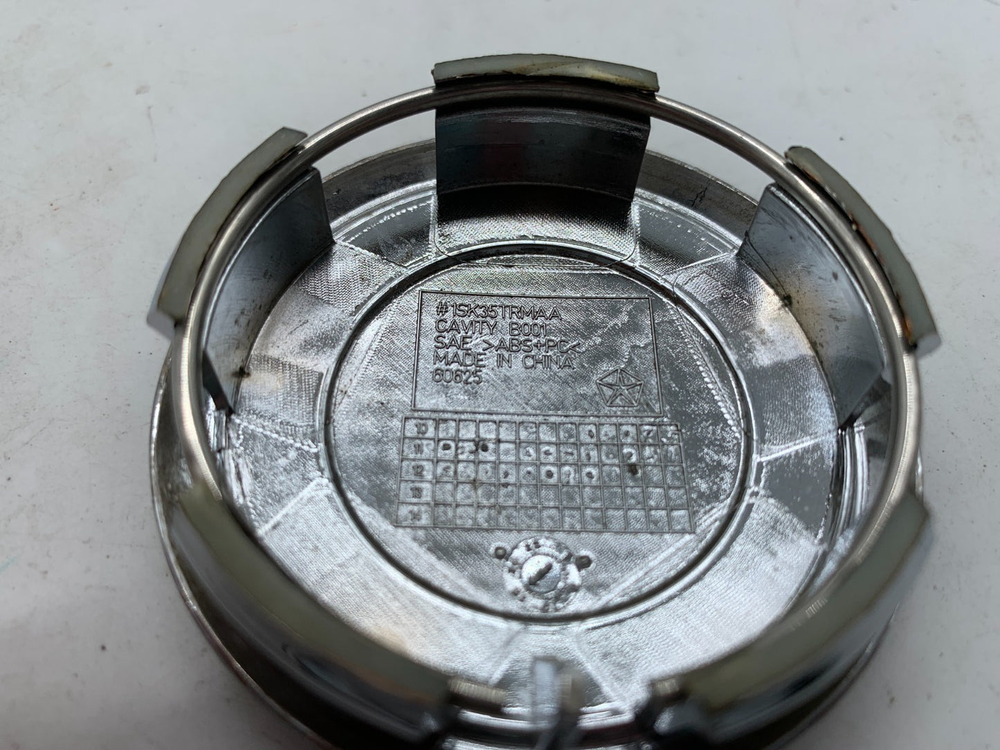 Dodge Rim Wheel Center Cap Set of 4 Chrome 2-3/8 OEM B01B08064