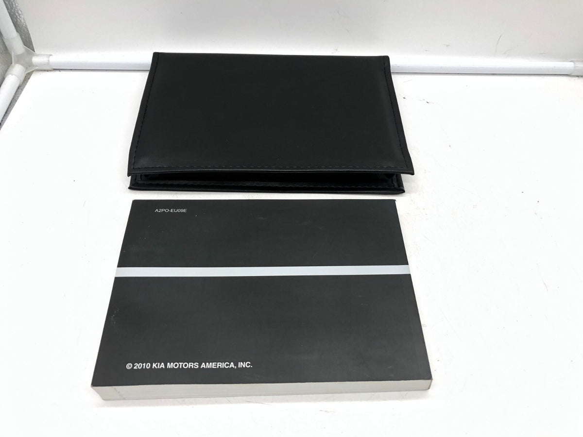 2010 Kia Sorento Owners Manual with Case OEM D02B29006