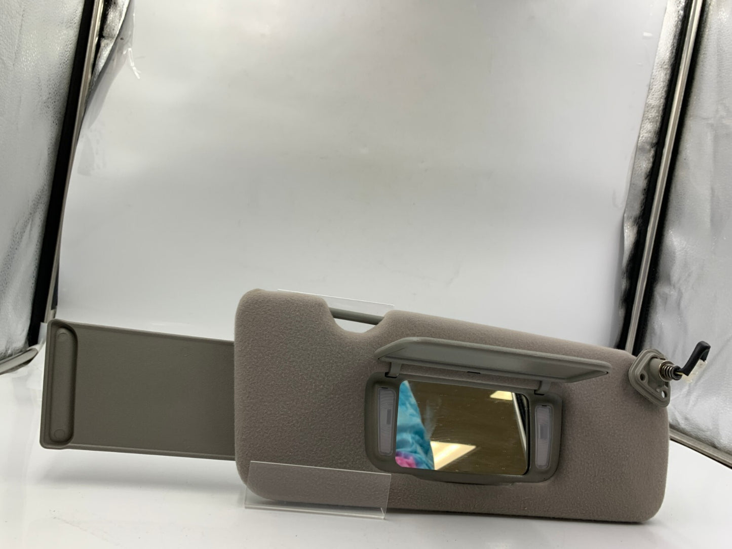 2000-2001 Lexus ES300 Passenger Sun Visor Gray OEM E02B52011