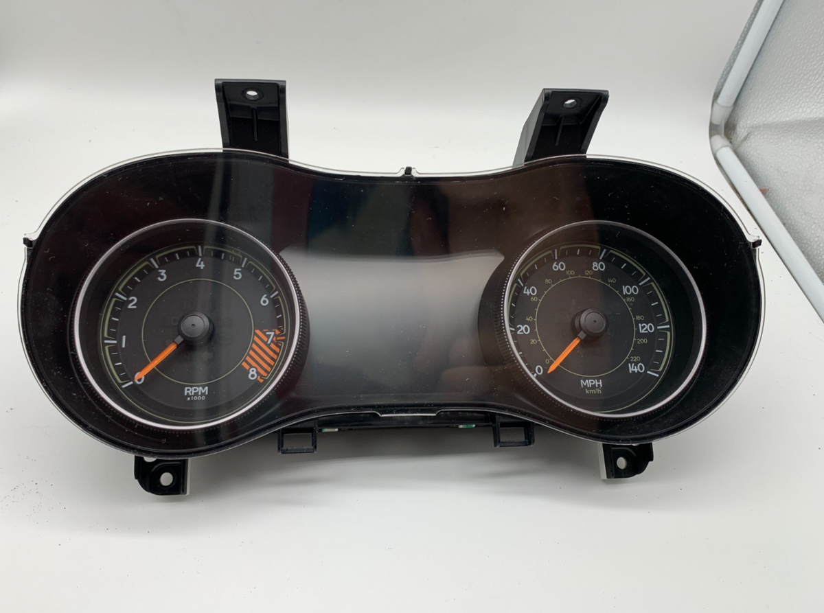 2015 Jeep Grand Cherokee Speedometer Instrument Cluster 46660 Miles B02B12003