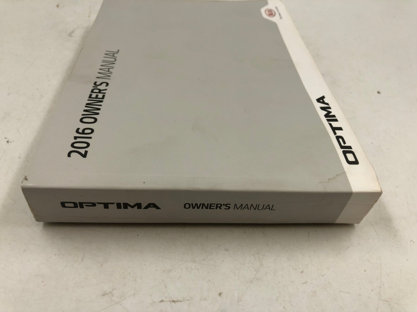 2016 Kia Optima Owners Manual with Case OEM A04B33005