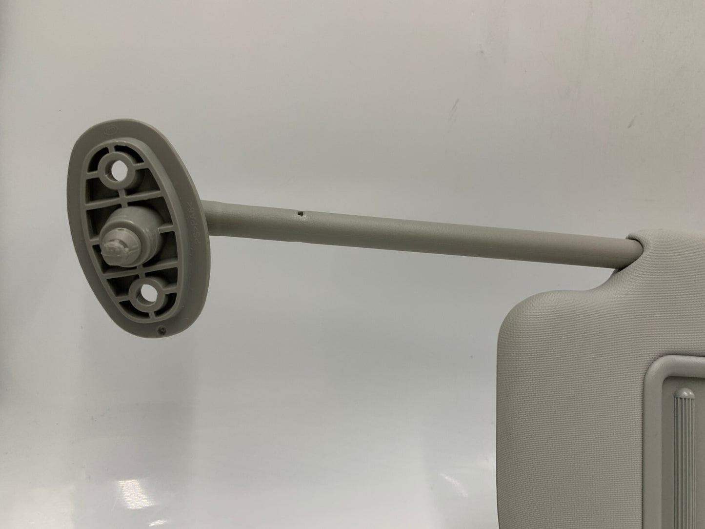 2014-2019 Kia Soul Driver Sun Visor Gray Illumination OEM A01B07059