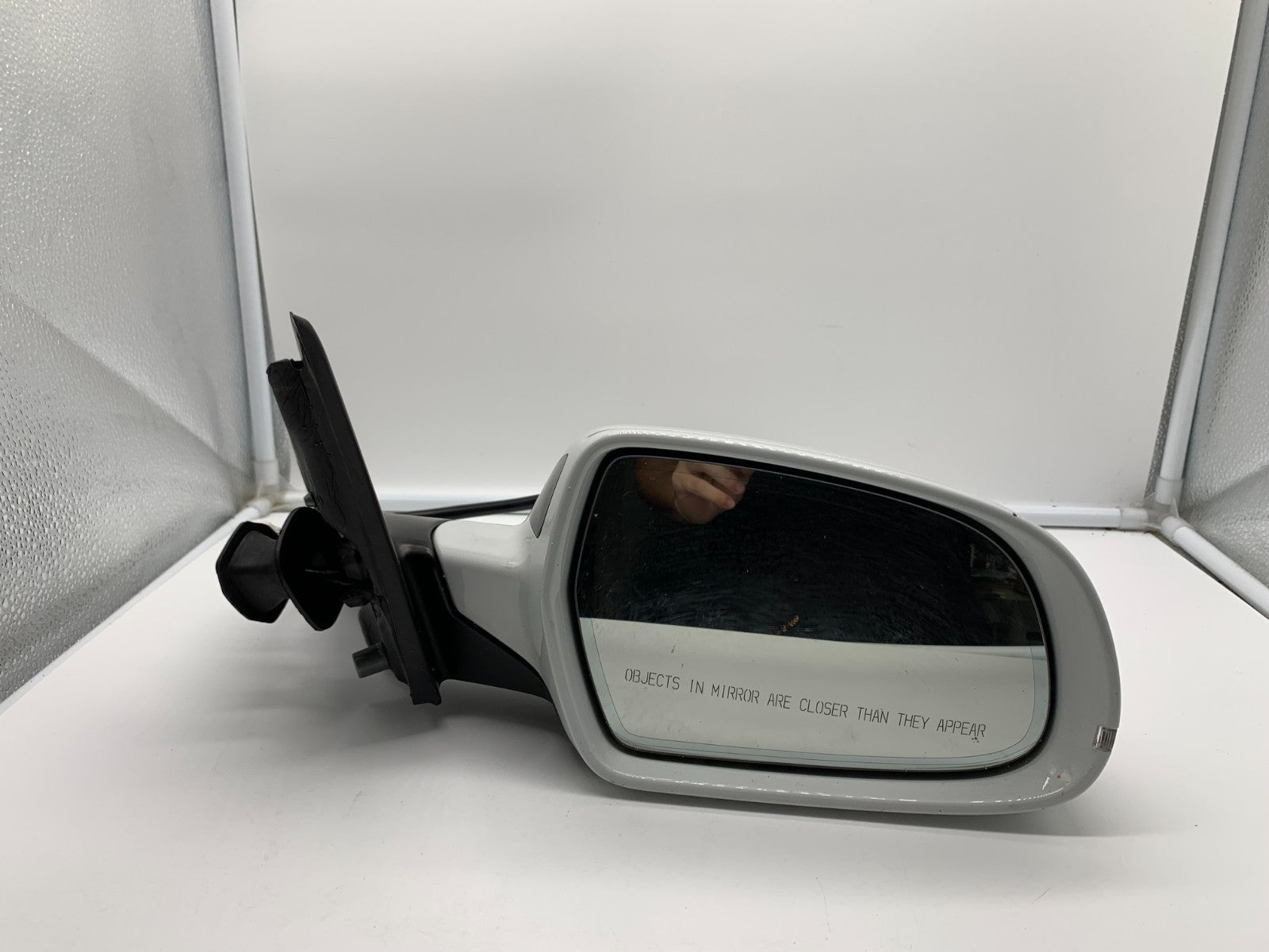 2010-2016 Audi A4 Passenger Side View Power Door Mirror White OEM B02B27005