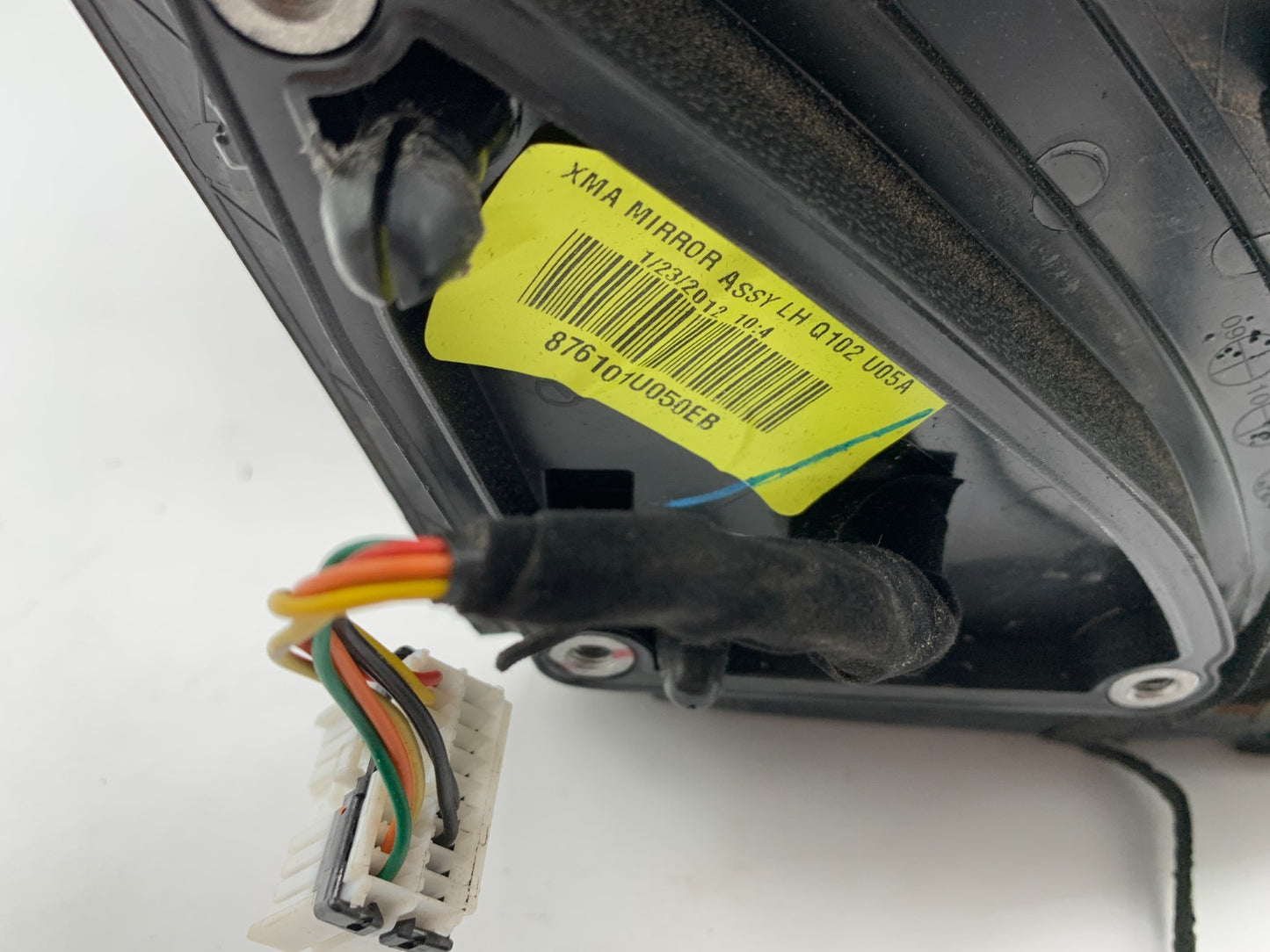 2011-2015 Kia Sorento Driver Side View Power Door Mirror Black OEM C02B11067