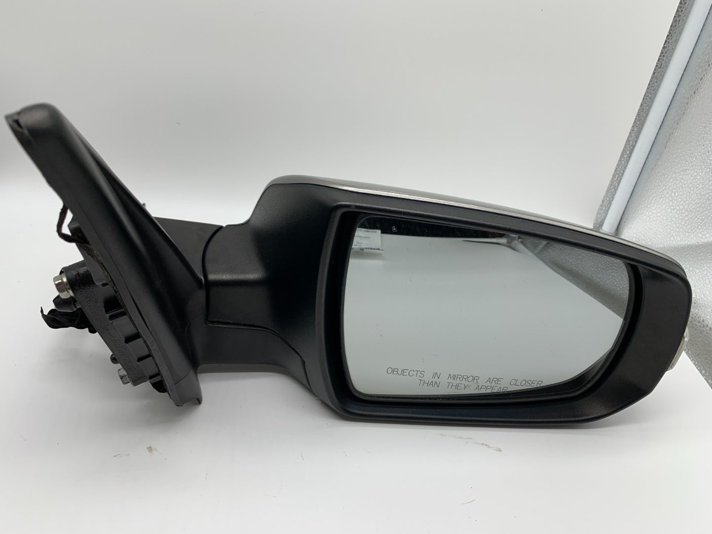 2011-2015 Kia Sorento Passenger Side View Power Door Mirror Gray OEM C03B56001