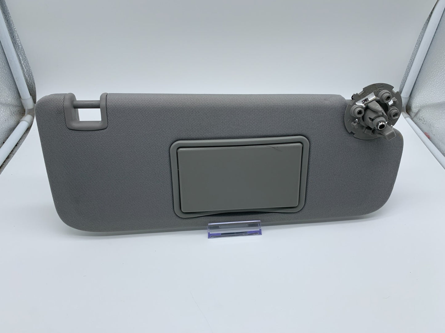 2016-2021 Chevrolet Malibu Passenger Sun Visor Gray OEM C04B40015