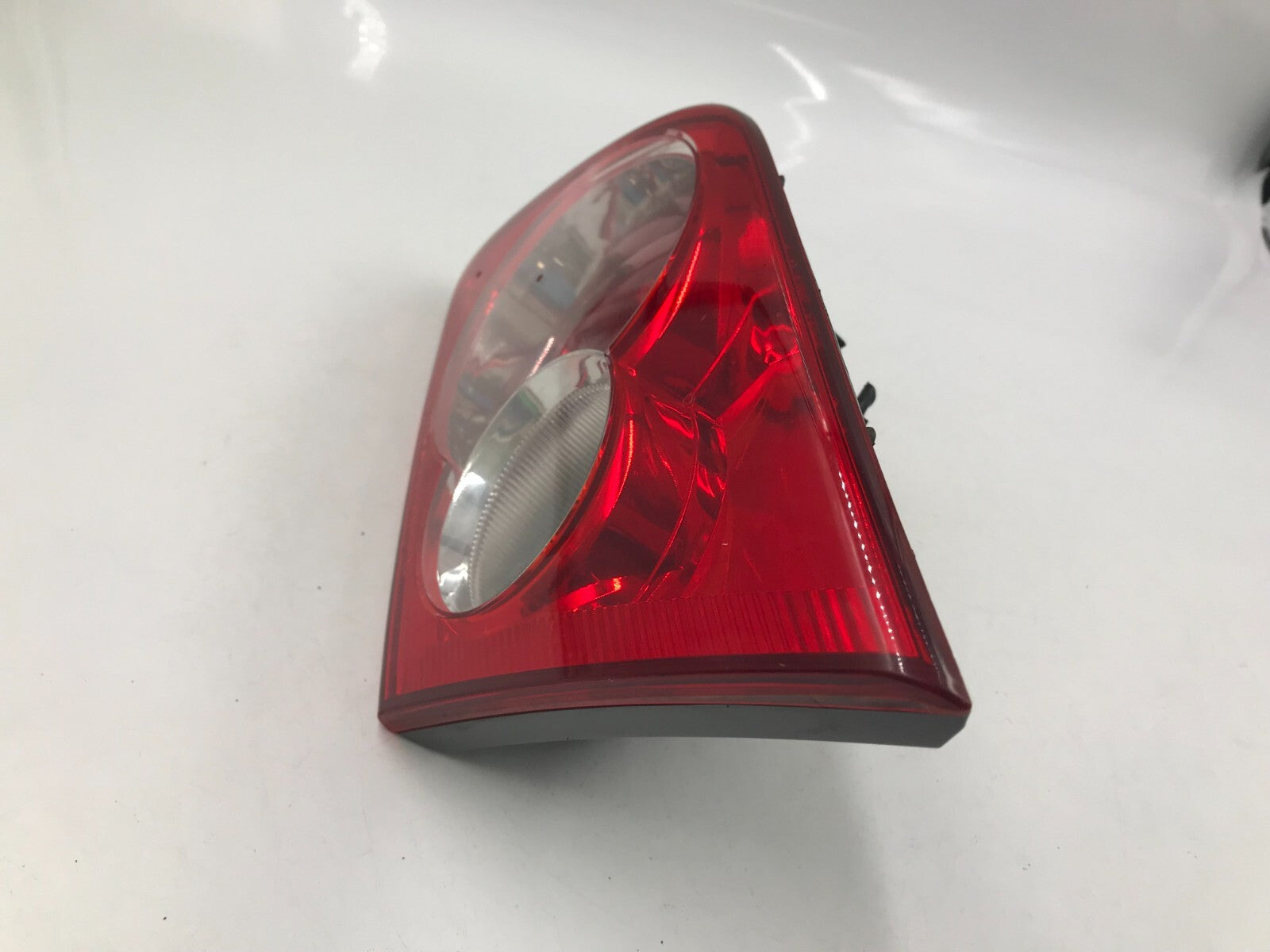 2003-2005 Mazda 6 Passenger Tail Light Taillight Lamp OEM D04B29035