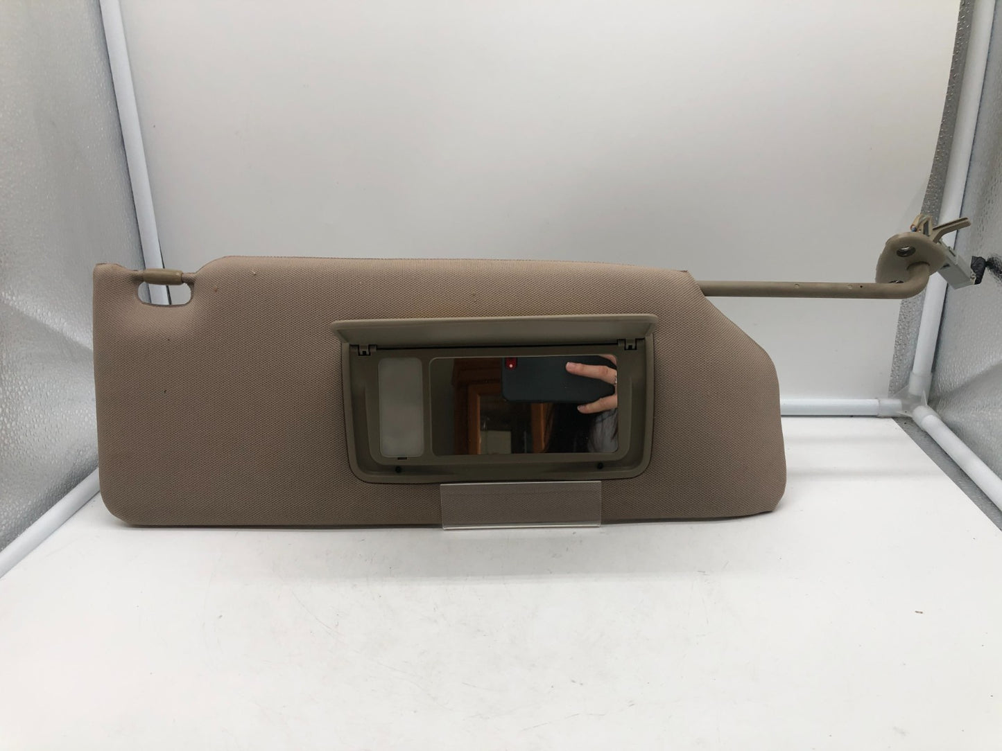 2006 Honda Ridgeline Passenger Sun Visor Brown Illumination OEM A01B28067