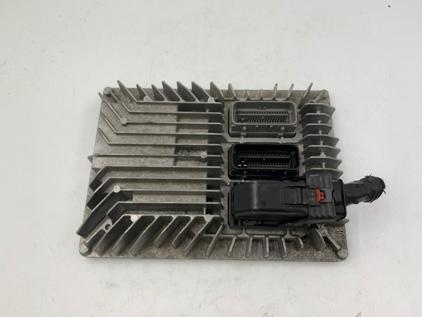 2013-2016 Chevrolet Traverse Engine Control Module ECU ECM OEM B02B53027