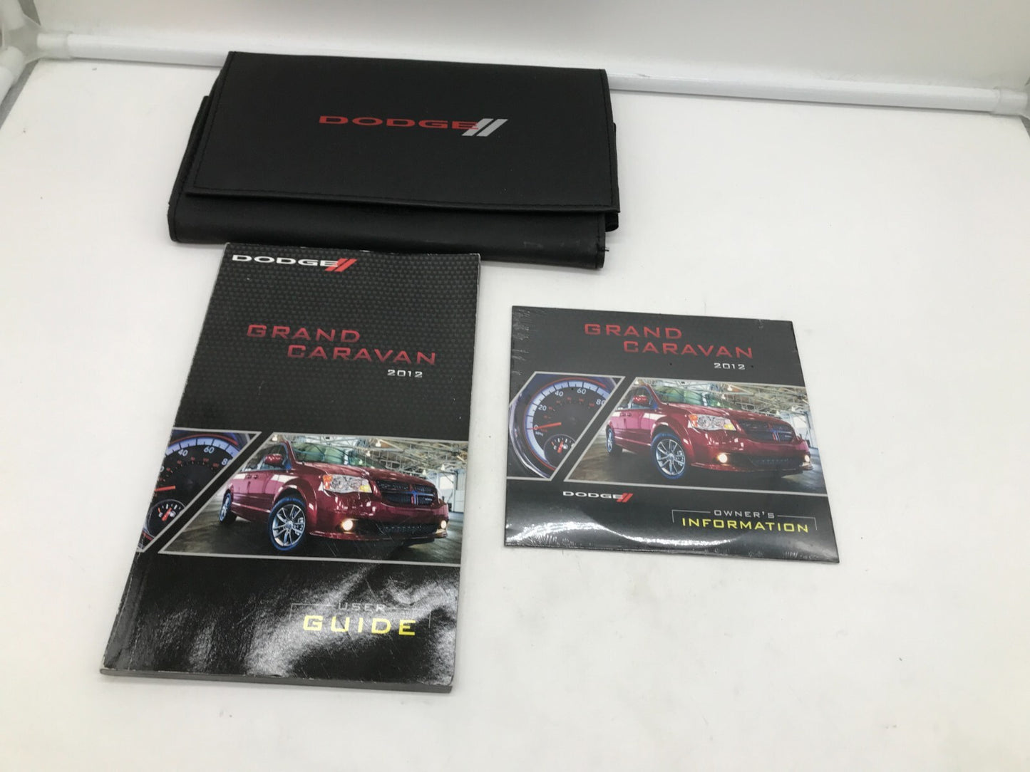 2012 Dodge Grand Caravan Owners Manual Set with Case OEM D04B66008