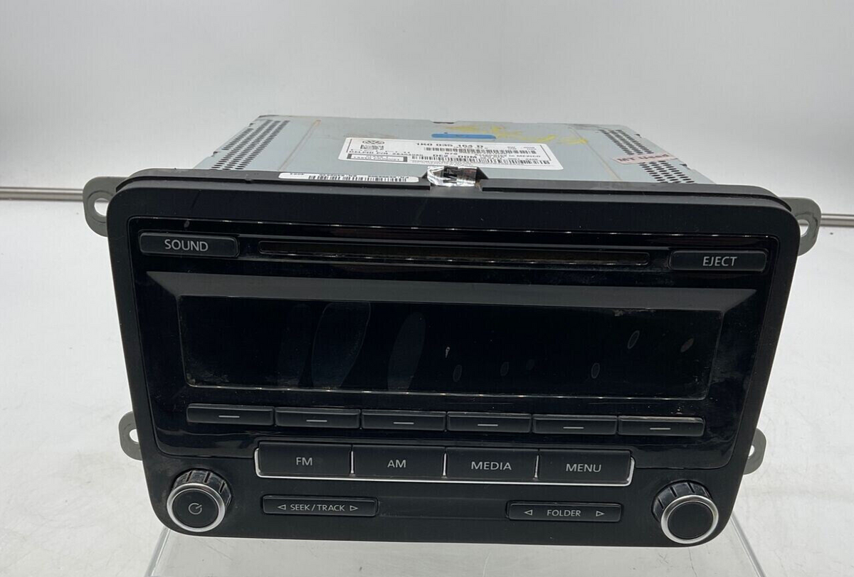 2012-2016 Volkswagen Passat AM FM CD Player Radio Receiver OEM C04B47018