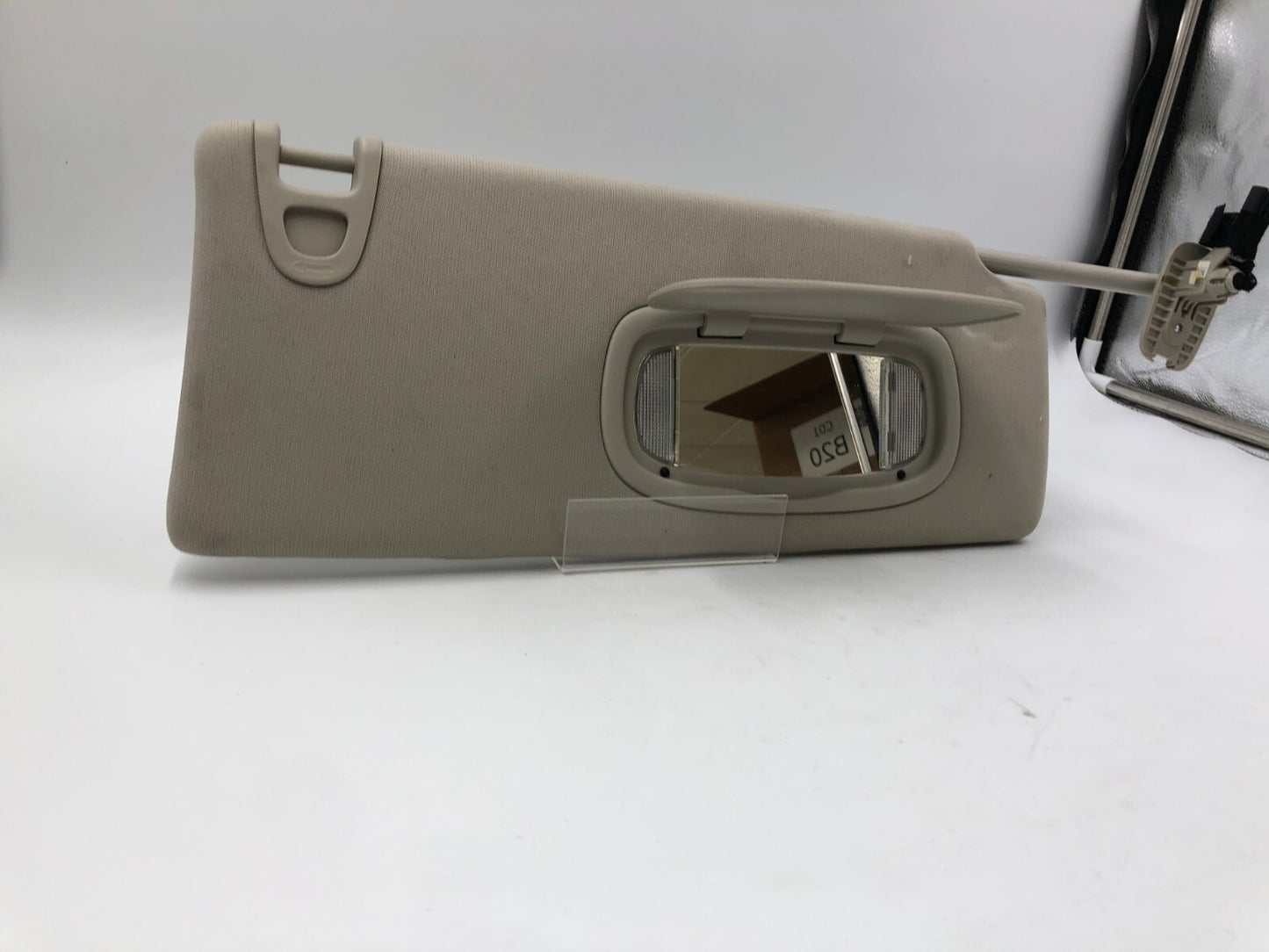 2014-2018 Jeep Grand Cherokee Passenger Sun Visor Gray Illuminated OEM D01B33065