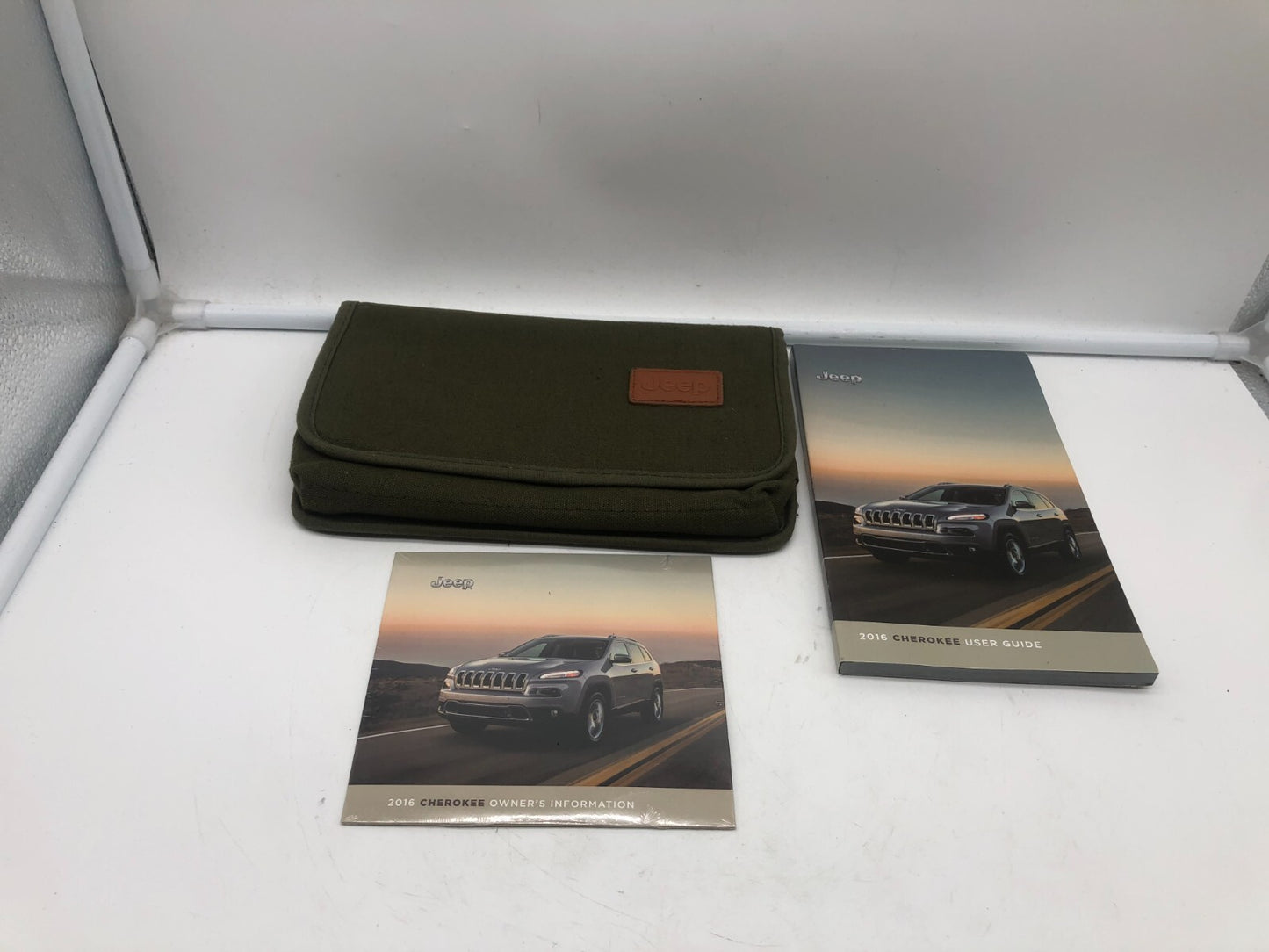 2016 Jeep Cherokee Owners Manual Set with Case OEM A03B35057