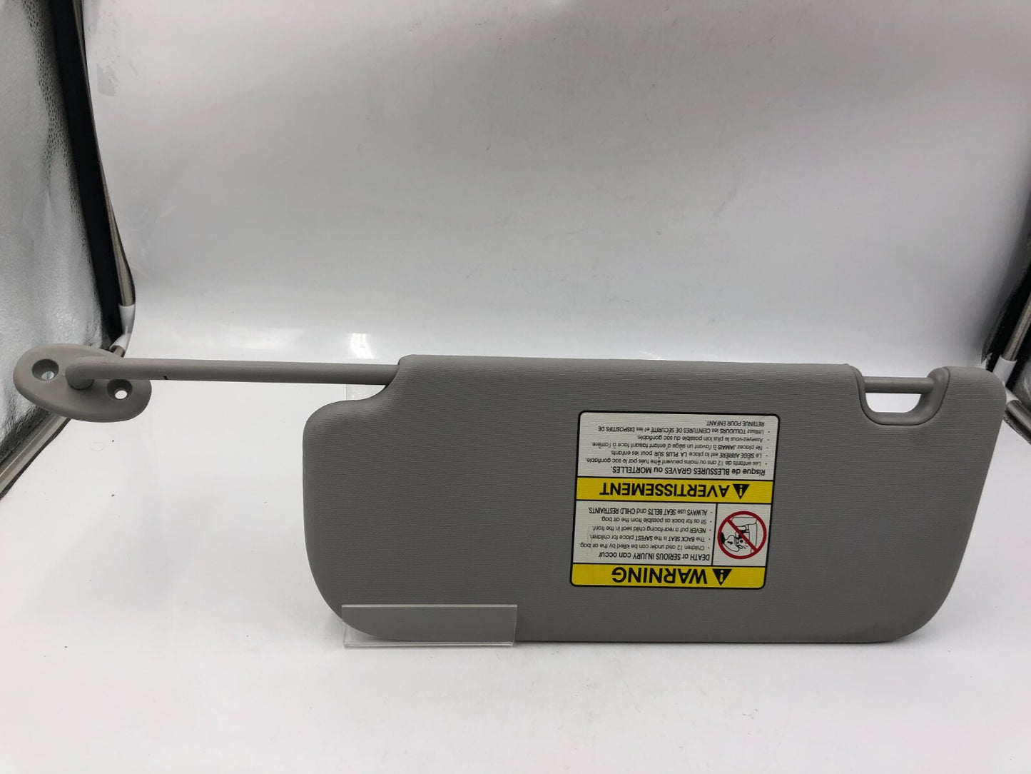 2014-2019 Kia Soul Passenger Sun Visor Gray OEM D01B68001