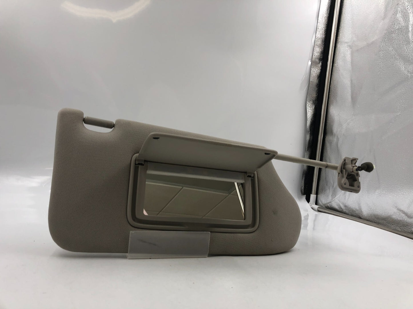 2013-2018 Nissan Altima Sedan Passenger Sunvisor Gray Illumination OEM B01B01001