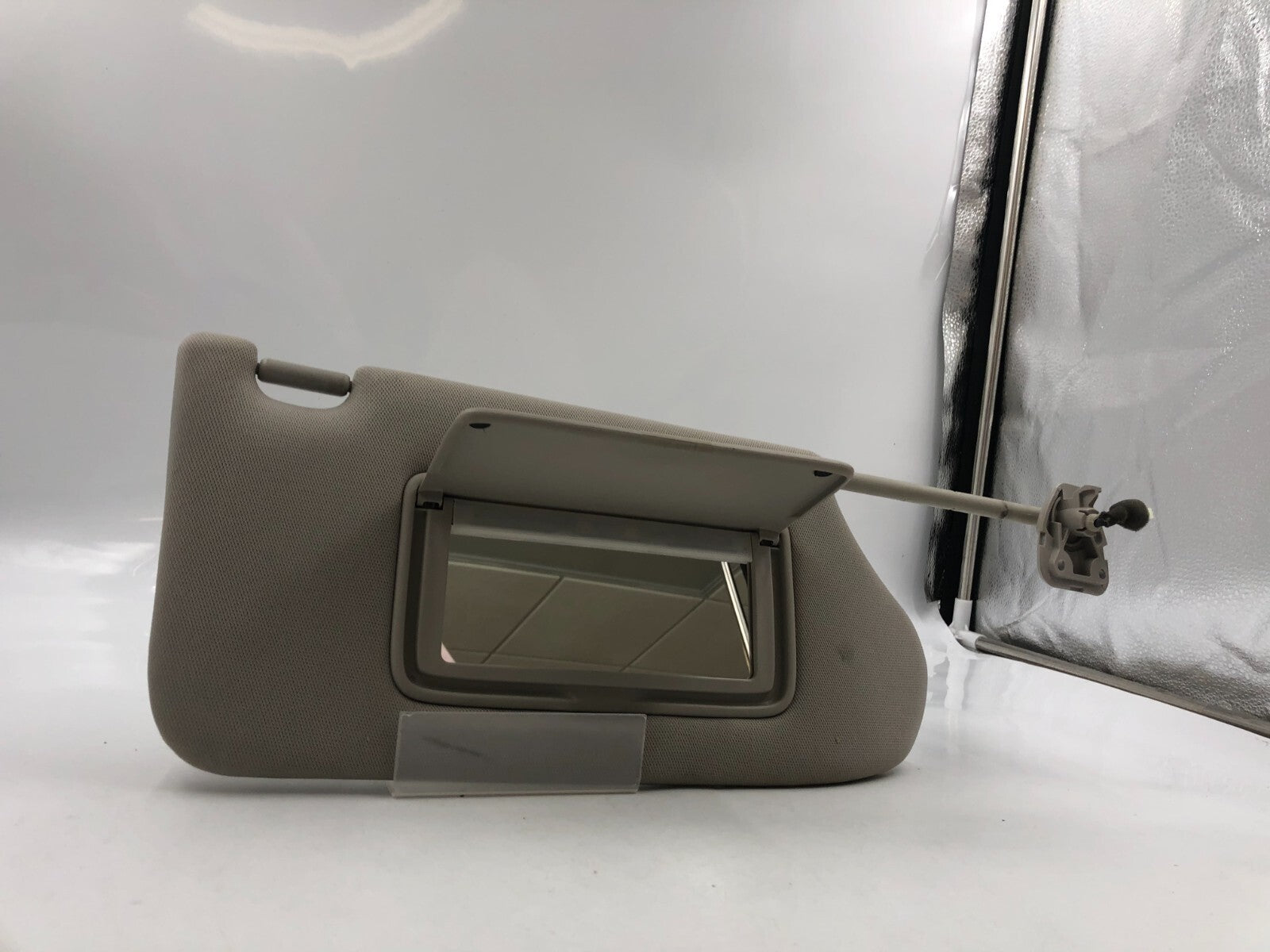 2013-2018 Nissan Altima Sedan Passenger Sunvisor Gray Illumination OEM B01B01001