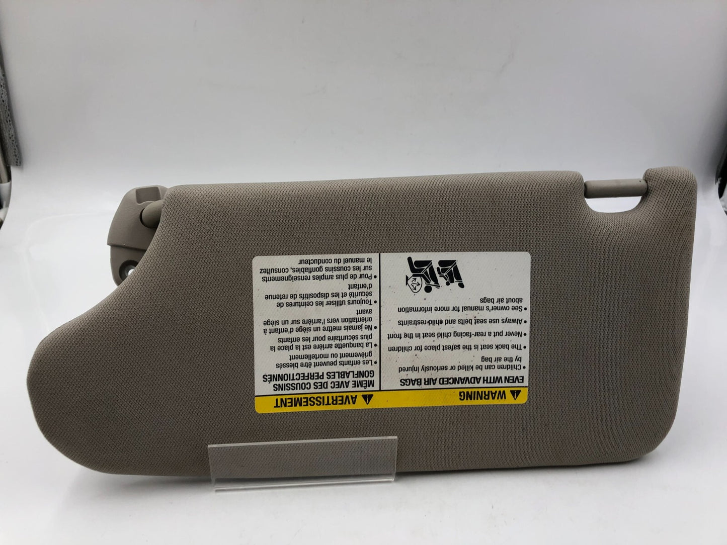 2013-2018 Nissan Altima Passenger Sun Visor Sunvisor Gray Illumination D01B09009