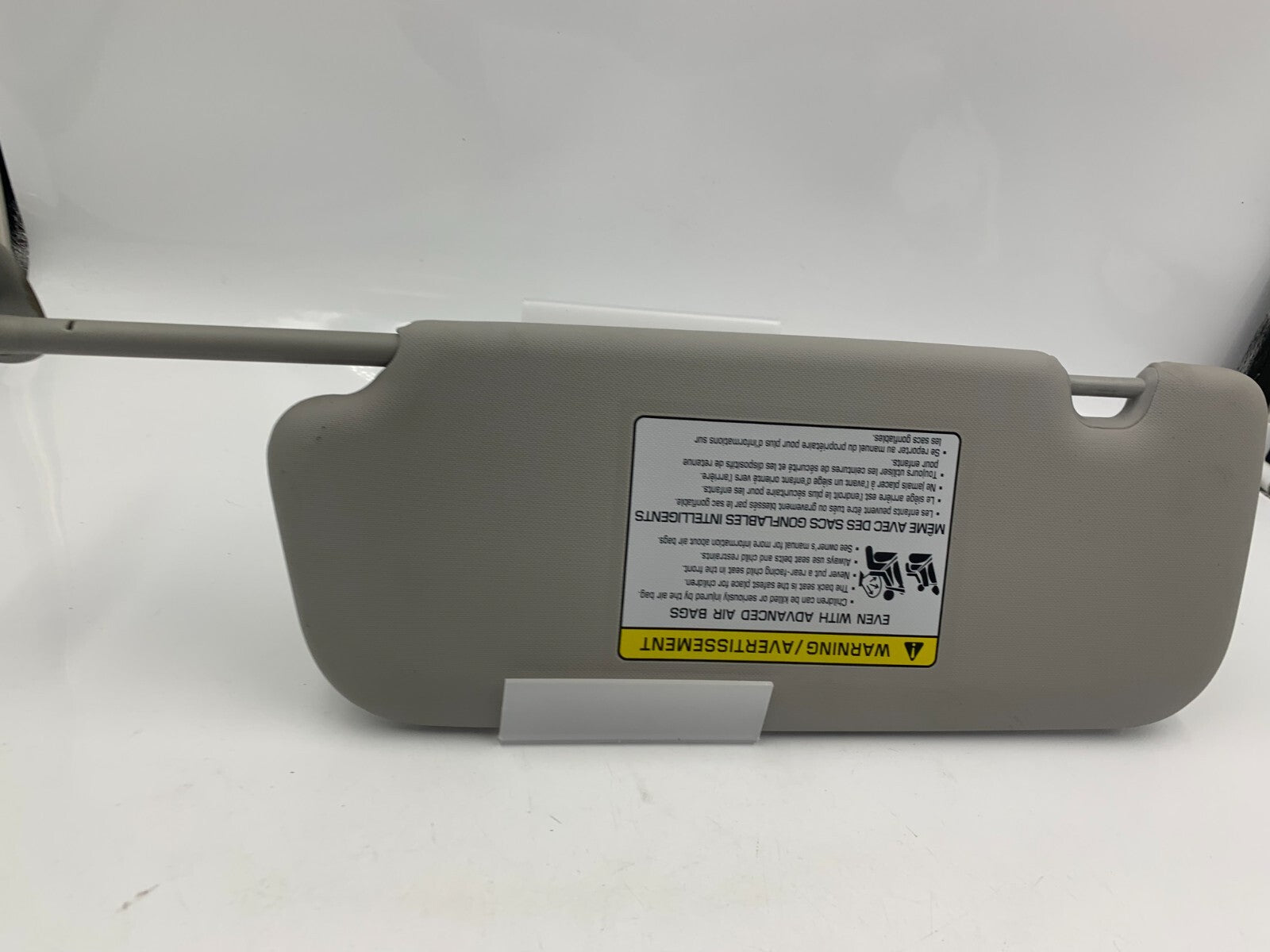 2017-2018 Kia Forte Passenger Sun Visor Gray OEM D03B36056