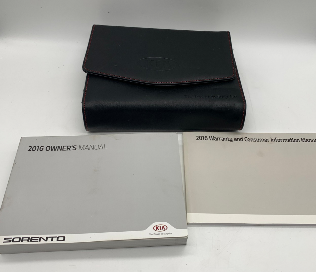 2016 Kia Sorento Owners Manual Set with Case OEM R01B03022