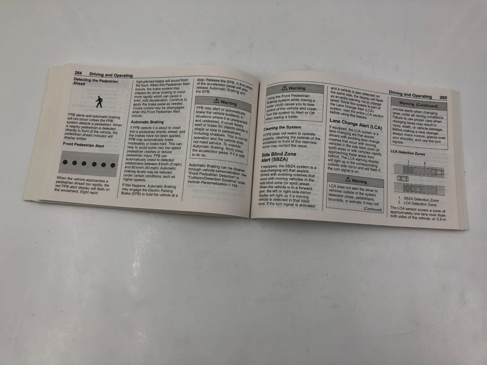 2018 Chevy Traverse Owners Manual Set OEM A04B21087