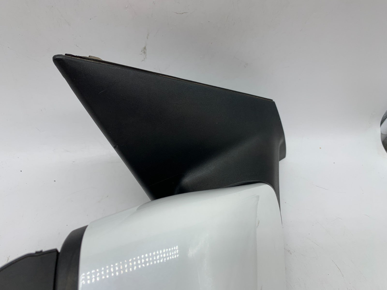 2018-2019 Hyundai Sonata Passenger Side View Power Door Mirror BSA B01B12008