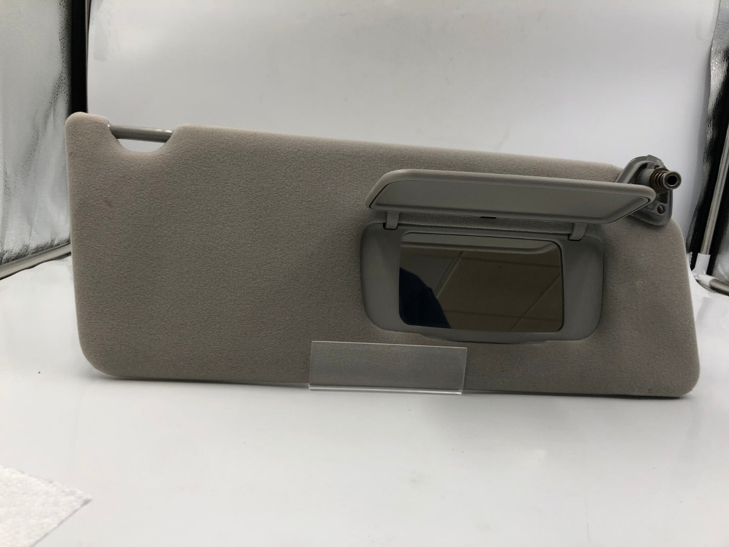 2002-2006 Toyota Camry Passenger Sun Visor Gray OEM C03B07083