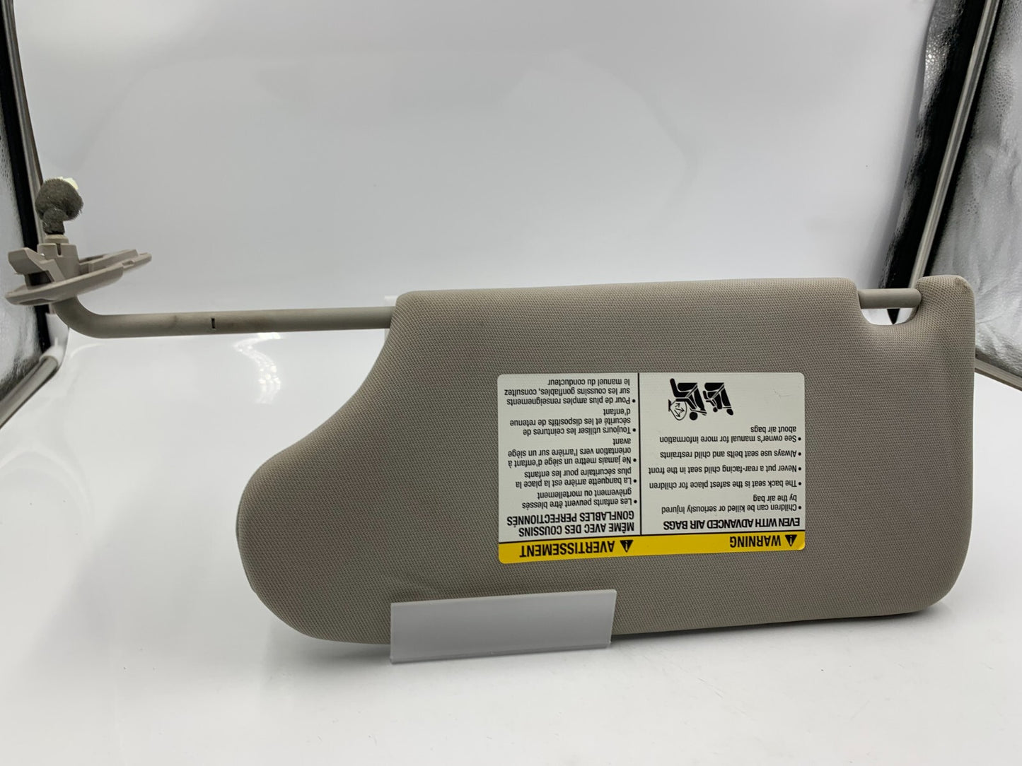 2013-2019 Nissan Altima Passenger Sun Visor Gray Illumination OEM C01B07025