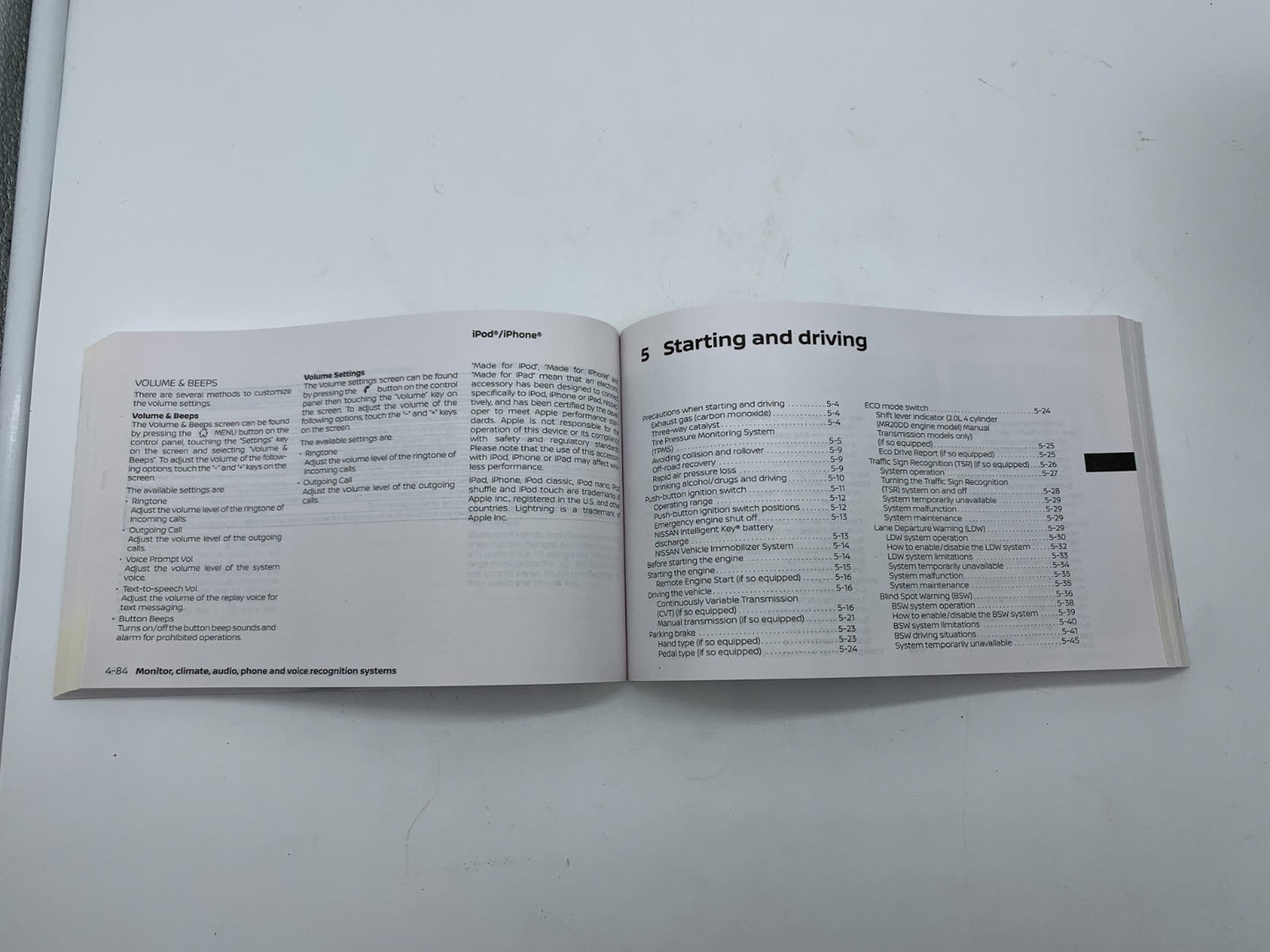 2022 Nissan Sentra Owners Manual Set with Case OEM
