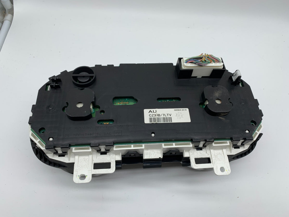 2010 Nissan Rogue Speedometer Instrument Cluster 91861 Miles OEM D03B63003