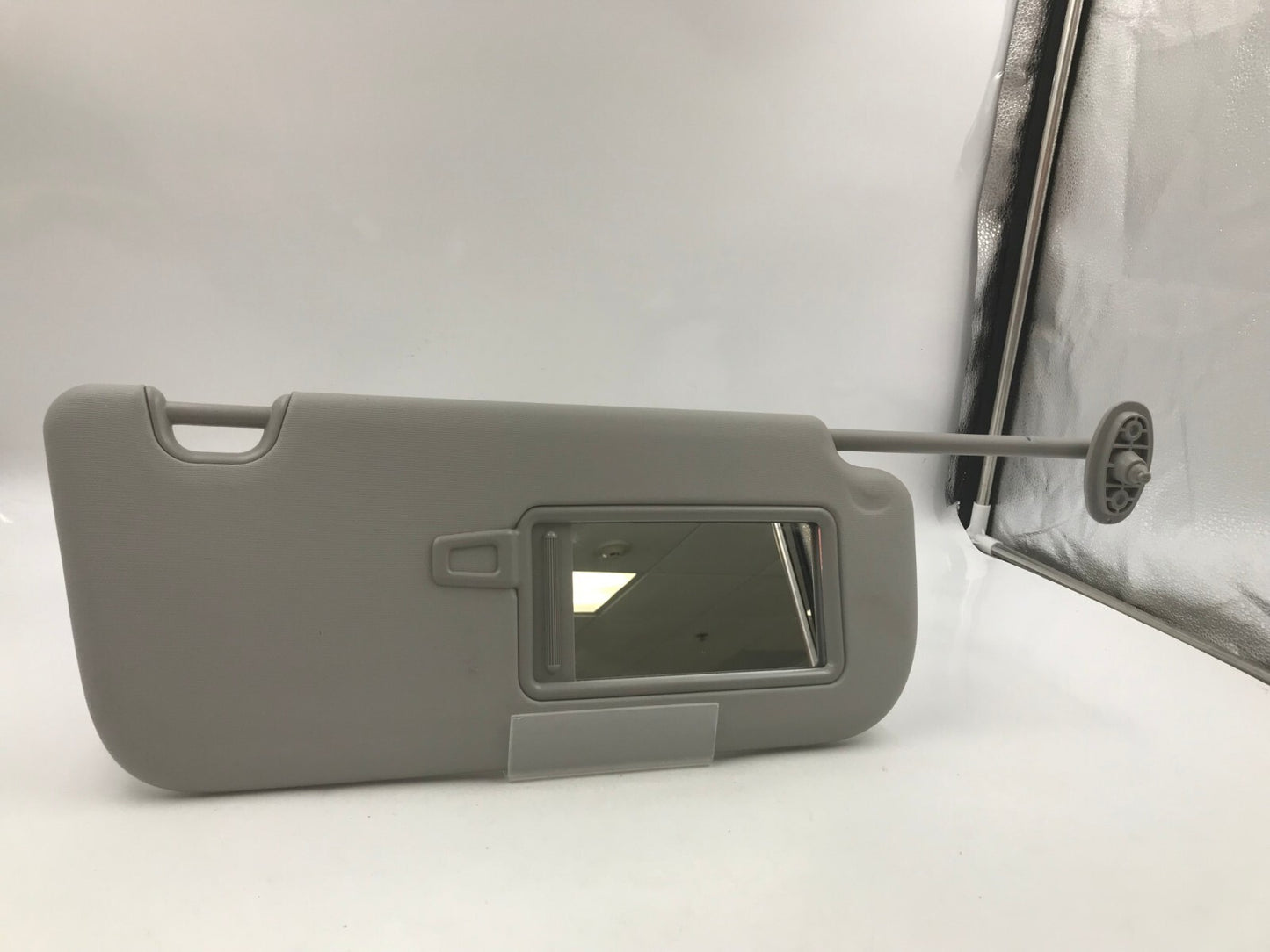 2014-2019 Kia Soul Passenger Sun Visor Gray OEM E02B29062