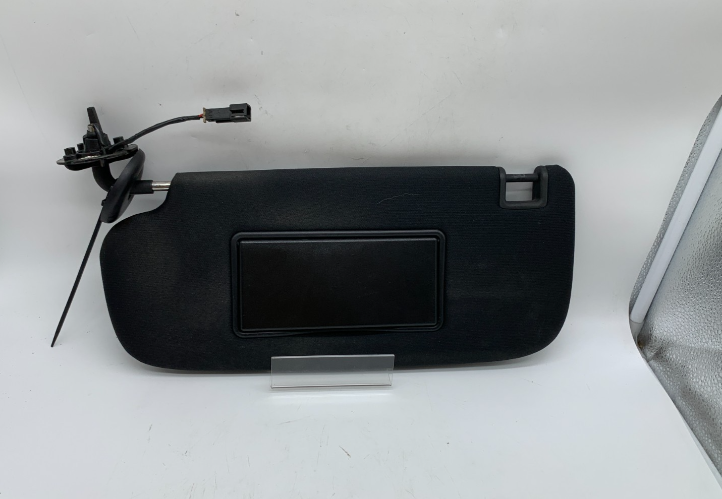 2014-2022 Jeep Grand Cherokee Driver Sun Visor Black Illuminated B01B32002