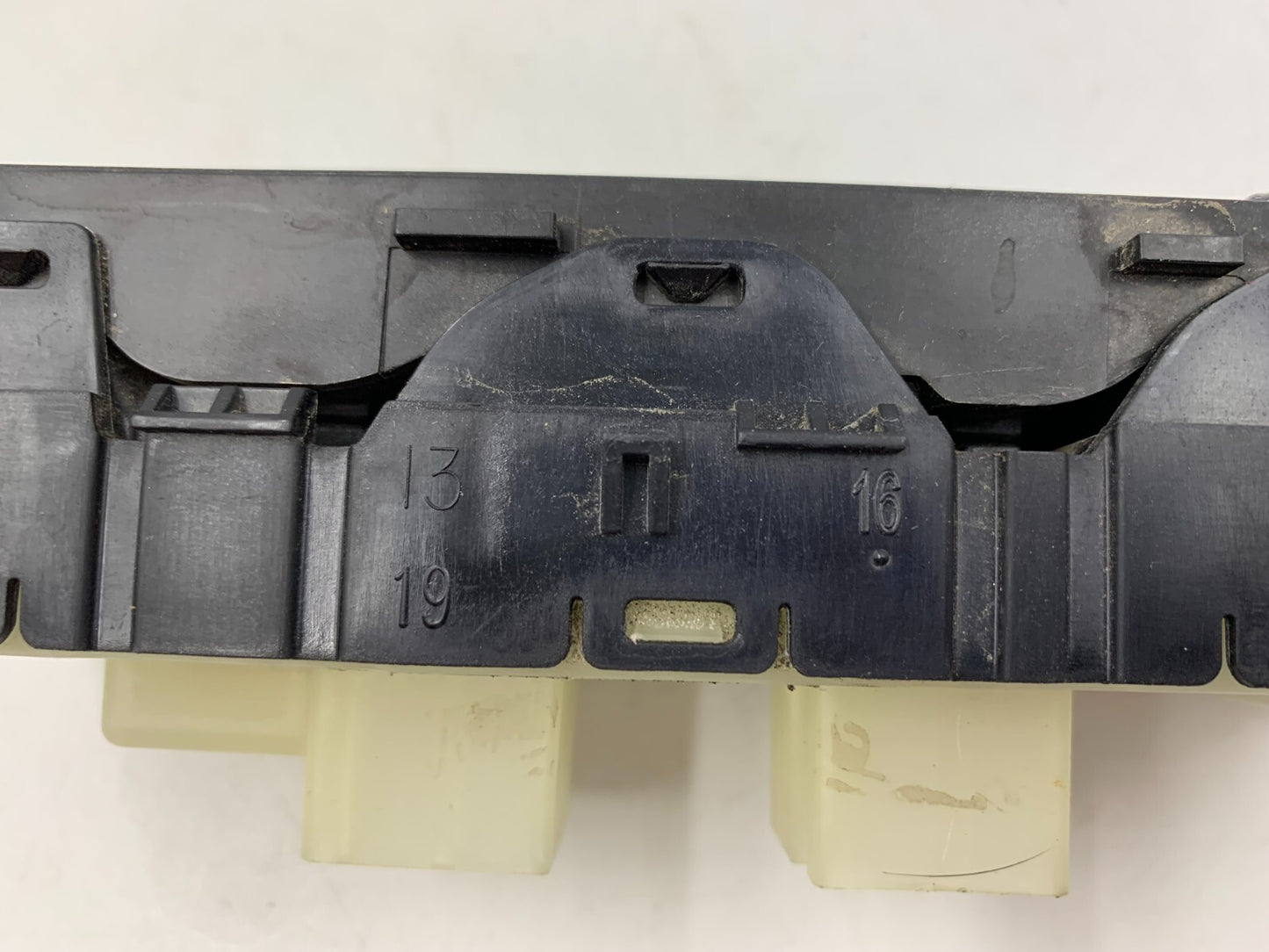 2011-2017 Jeep Patriot Master Power Window Switch OEM B04B04062