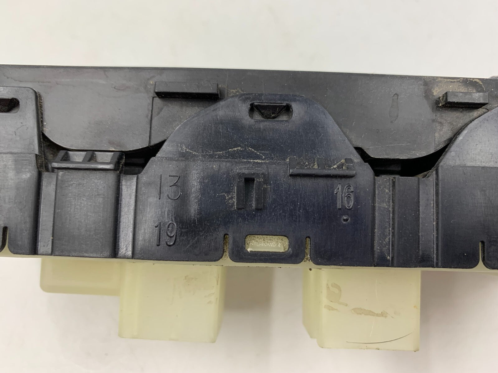 2011-2017 Jeep Patriot Master Power Window Switch OEM B04B04062