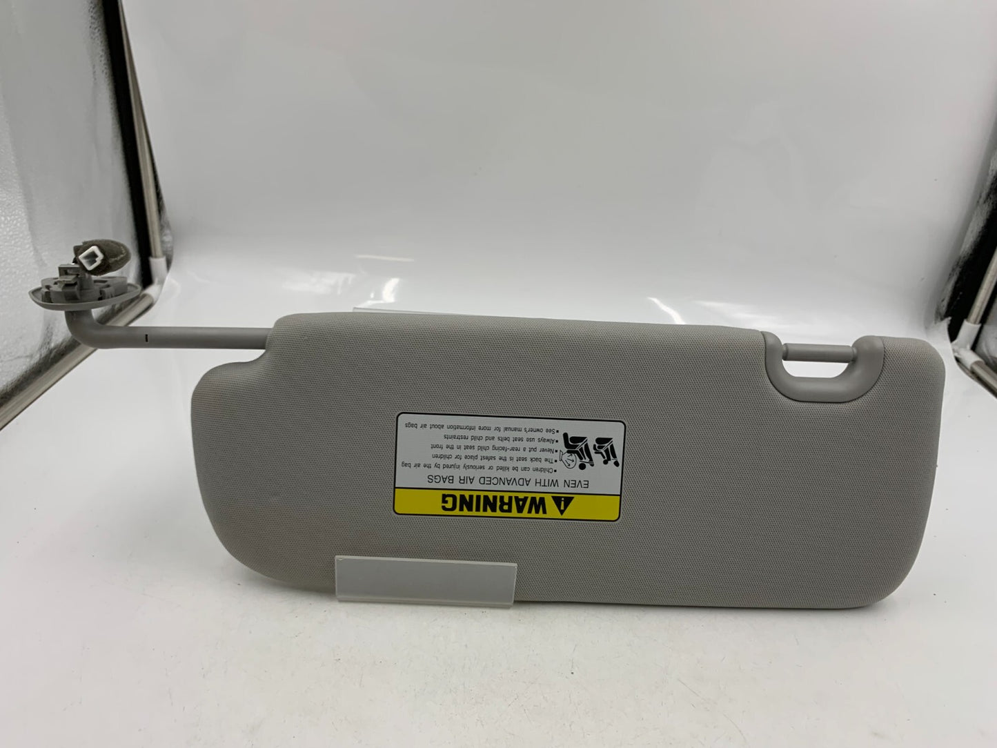 2013-2018 Hyundai Santa Fe Passenger Sun Visor Gray OEM A01B29039