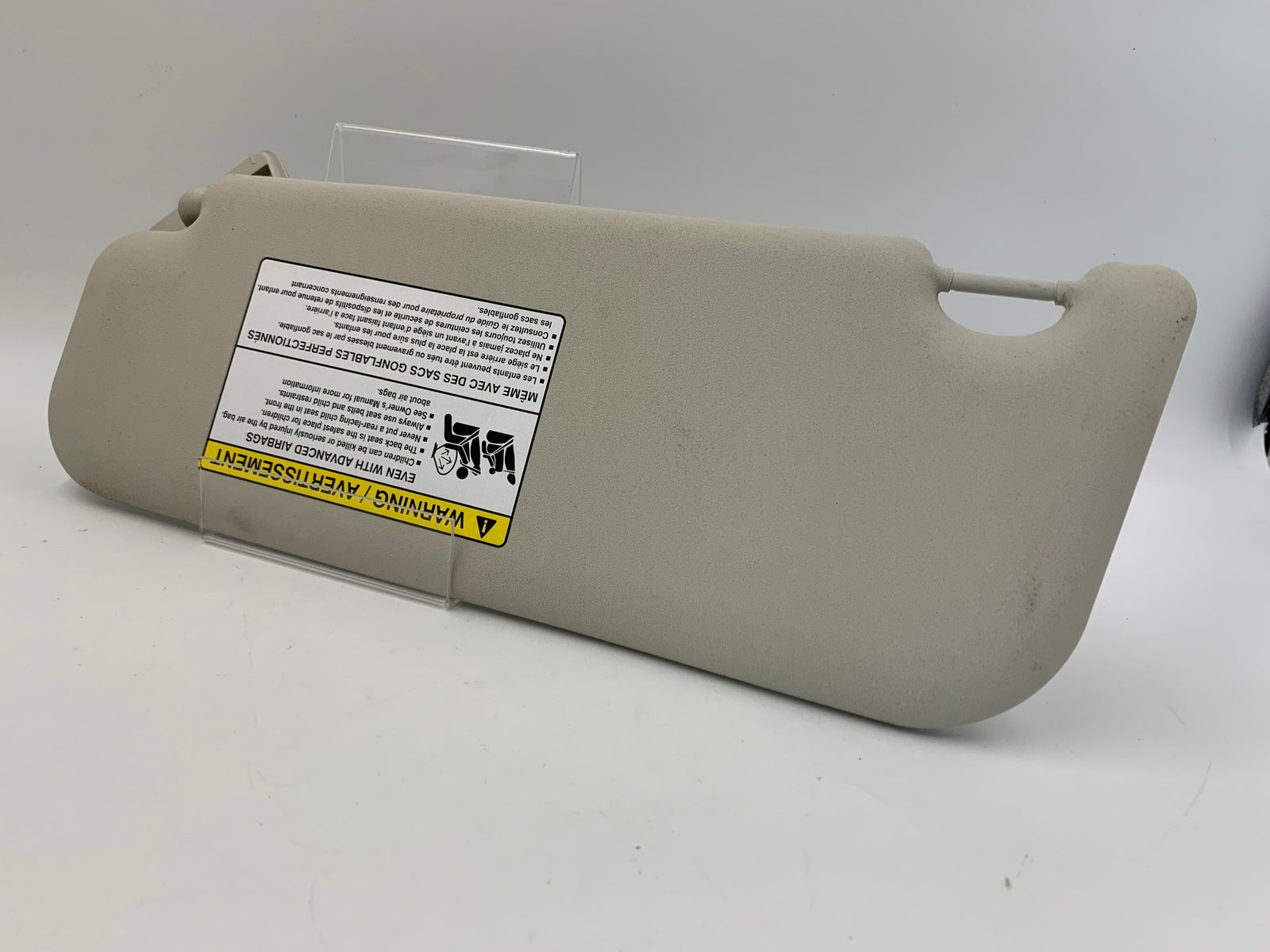 2017-2019 Jaguar XE Passenger Sun Visor Gray Illumination OEM A01B21007