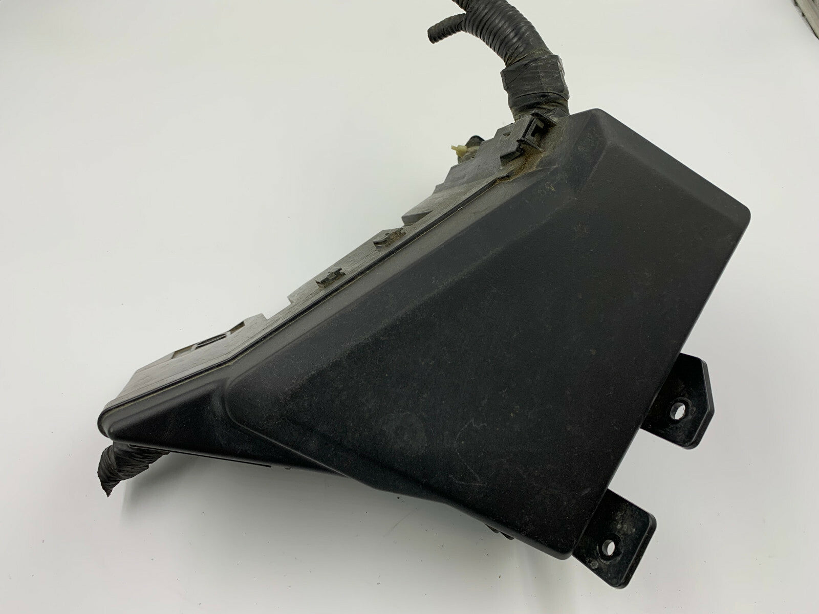 2010-2014 Subaru Legacy Fuse Box Relay Module Block Relay OEM B02B57002