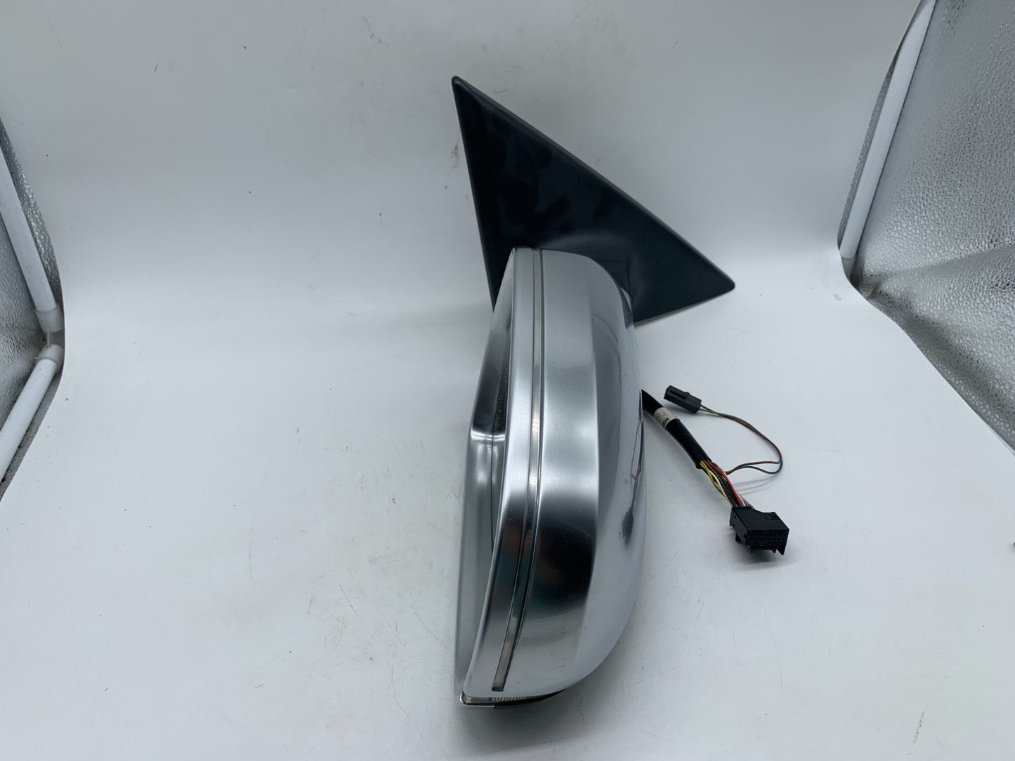 2009-2014 Audi S5 A5 Passenger Side View Power Door Mirror Silver OEM D03B69005