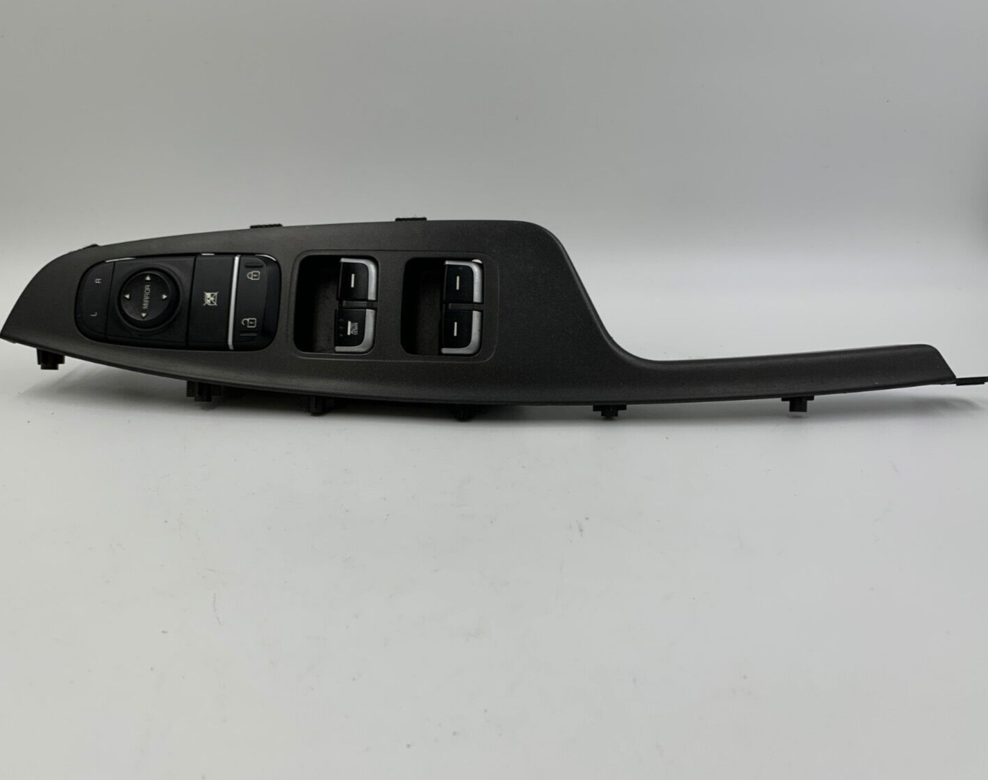 2010-2011 Chevrolet Malibu Master Power Window Switch OEM D03B39054