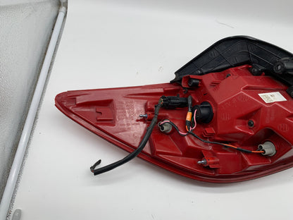 2014-2016 Kia Sportage Passenger Tail Light Taillight OEM C02B21002