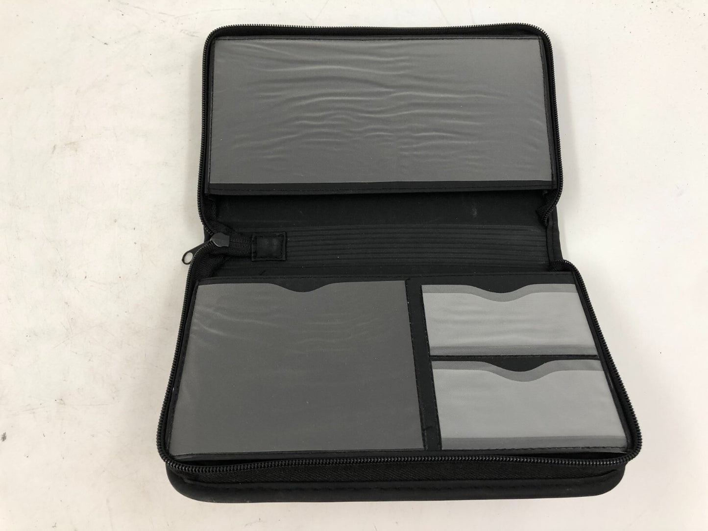 2007 Nissan Sentra Owners Manual Set with Case OEM D02B61008