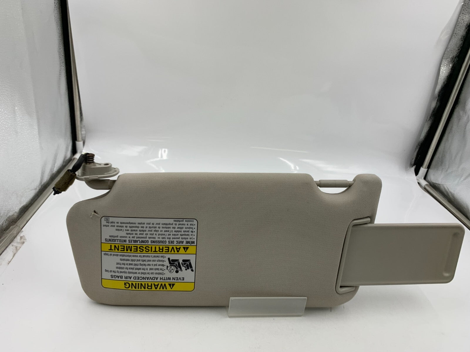 2010-2014 Subaru Legacy Passenger Sun Visor Gray Illuminated OEM D01B46082
