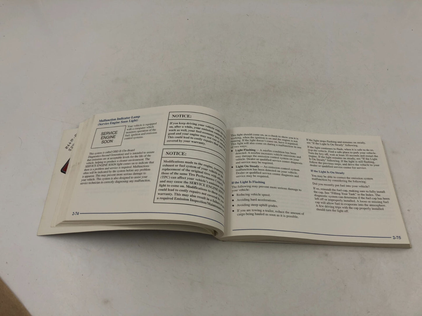 2000 Buick LeSabre Owners Manual with Case OEM D03B55067