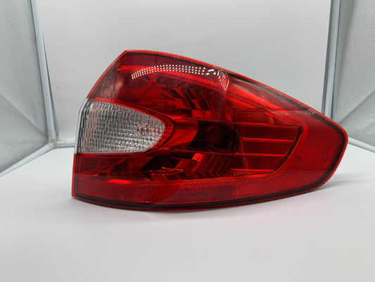 2011-2013 Ford Fiesta Passenger Side Tail Light Taillight OEM B03B36002