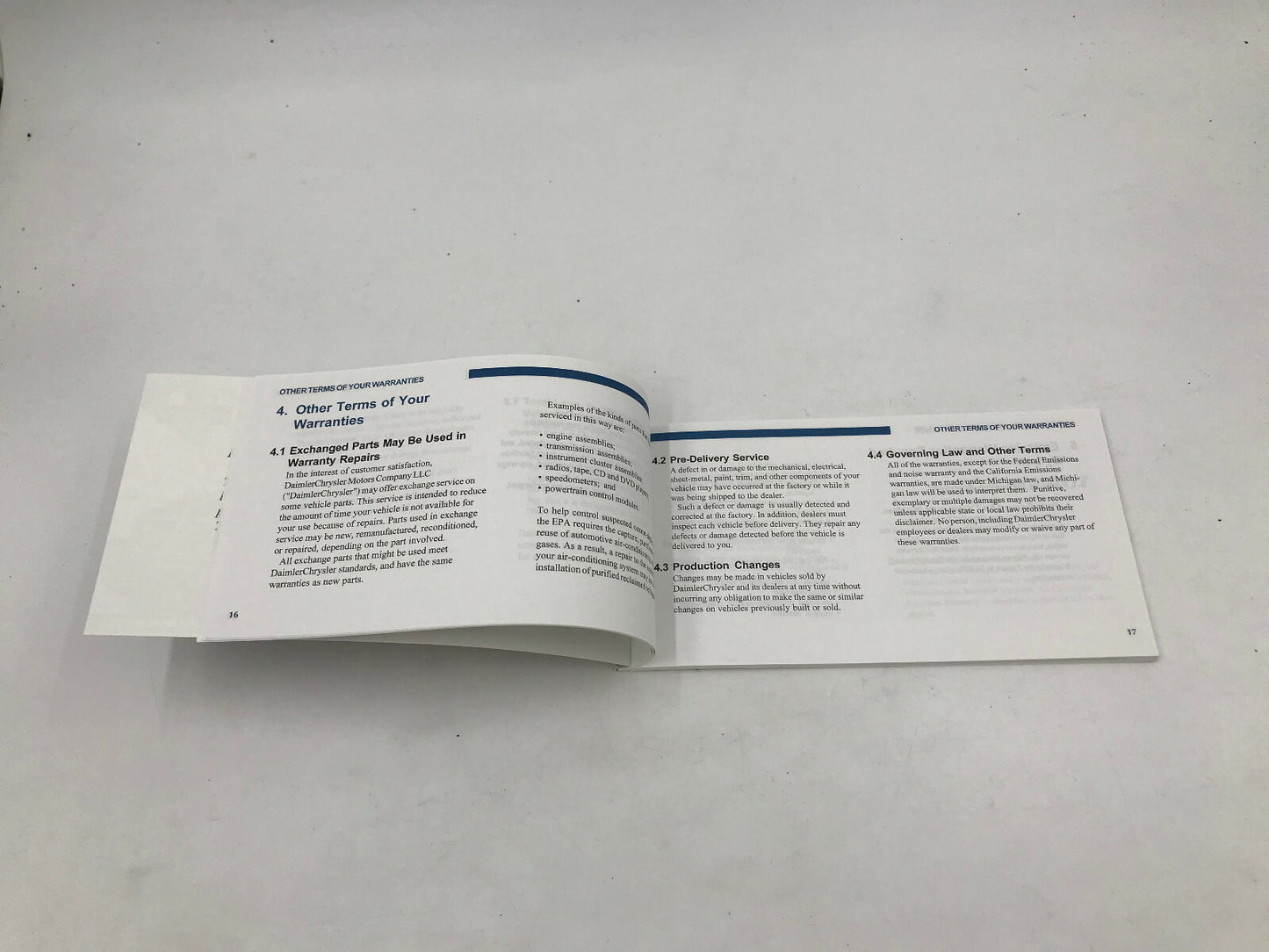 2007 Dodge Caliber Owners Manual Set with Case OEM B03B41070