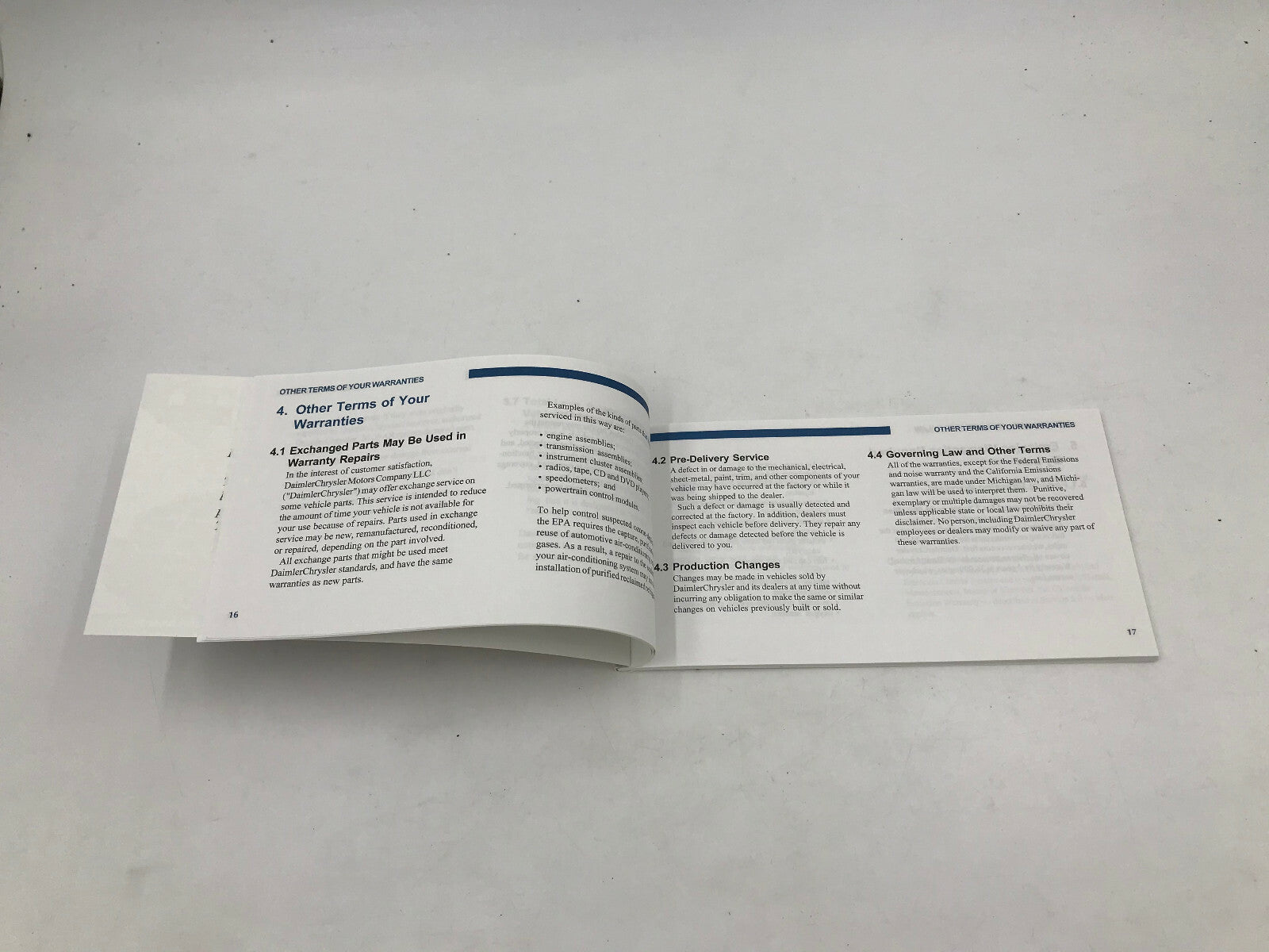 2007 Dodge Caliber Owners Manual Set with Case OEM B03B41070