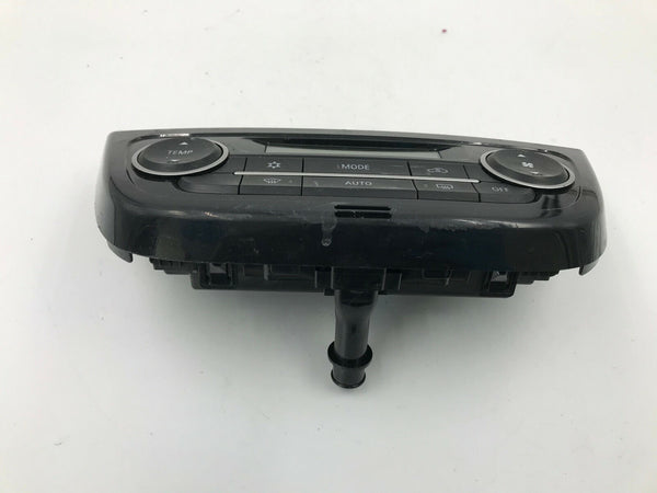 1997-2002 Mitsubishi Mirage AC Heater Climate Control Temperature Unit D02B10007