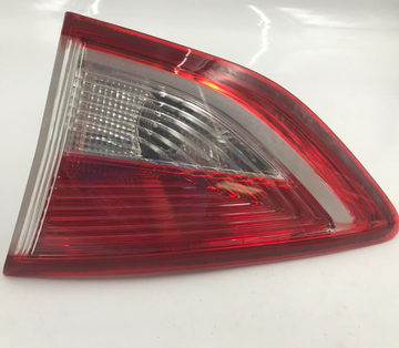 2013-2016 Ford Escape Passenger Side Lid Mounted Tail Light Taillight A03B32033
