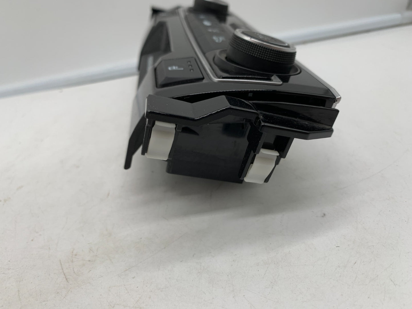 2016-2018 Honda Civic Climate Control AC Heater Unit OEM E01B03063