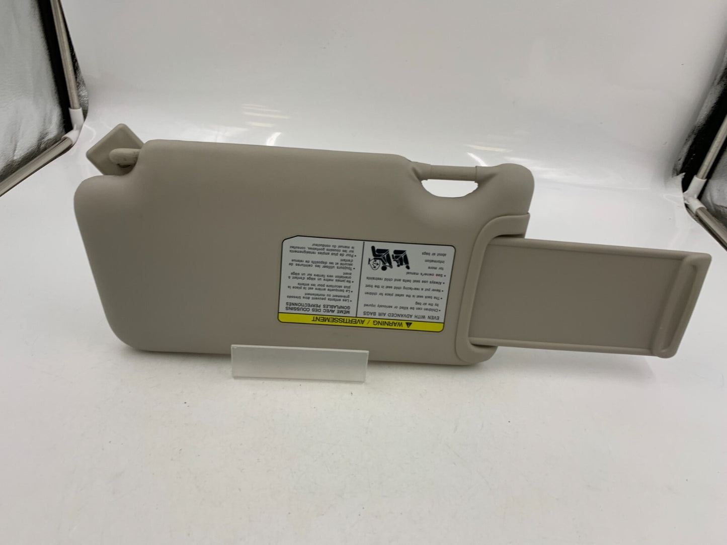 2015-2019 Nissan Versa Passenger Sun Visor Gray OEM D03B42002