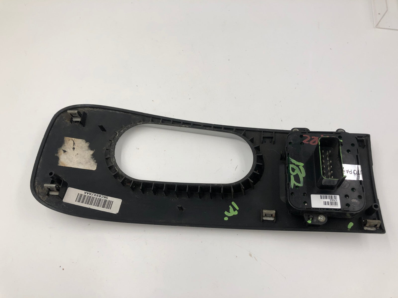 2004-2007 Jeep Liberty Master Power Window Switch OEM C01B52021